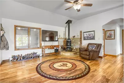 8125 Woodland Rd, Longmont, CO 80503 - Photo 5