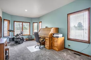 8125 Woodland Rd, Longmont, CO 80503 - Photo 27