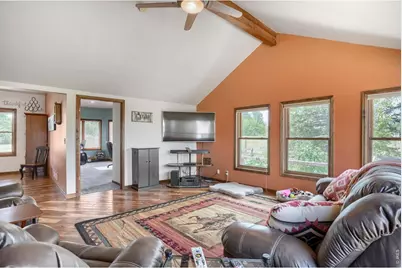 8125 Woodland Rd, Longmont, CO 80503 - Photo 9