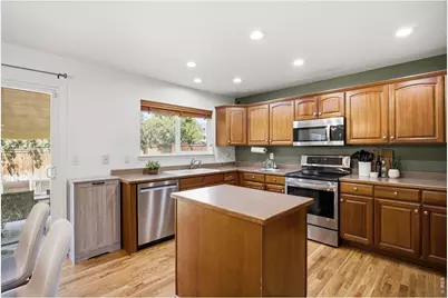 1303 Poppy Ct, Fort Collins, CO 80521 - Photo 11