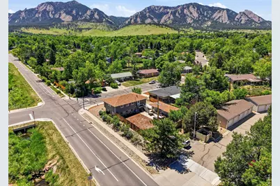 720 Gillaspie Dr, Boulder, CO 80305 - Photo 39