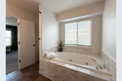 1813 Chesapeake Cir, Johnstown, CO 80534 - Photo 27