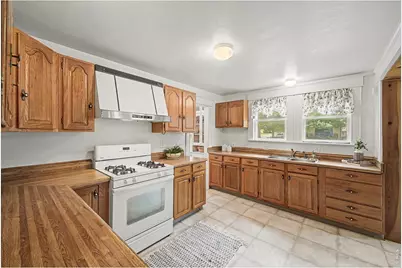 928 6th Ave, Longmont, CO 80501 - Photo 11