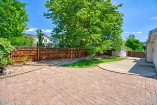 620 Bellingham Pl, Longmont, CO 80504 - Photo 29