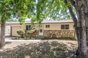 816 Tyler St, Fort Collins, CO 80521 - Photo 3
