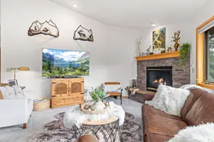 680 Cedar Ridge Cir, Estes Park, CO 80517 - Photo 9