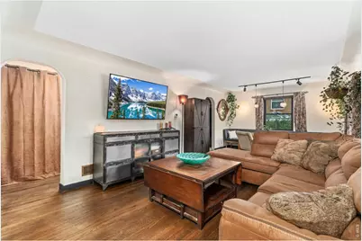 2850 N Steele St, Denver, CO 80205 - Photo 5