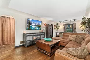 2850 N Steele St, Denver, CO 80205 - Photo 5