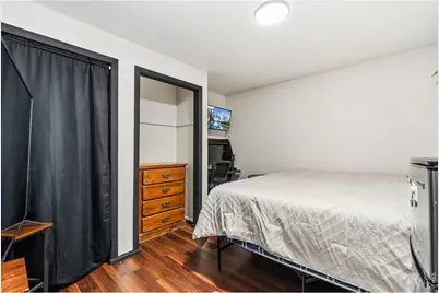 2850 N Steele St, Denver, CO 80205 - Photo 13