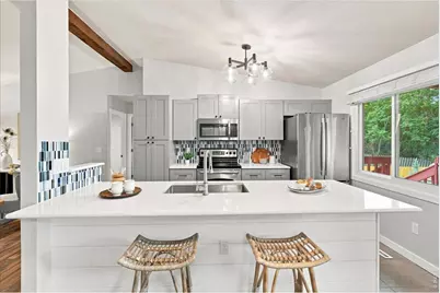 1125 Stratborough Ln, Fort Collins, CO 80525 - Photo 5