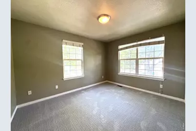 1202 Della St, Longmont, CO 80501 - Photo 25