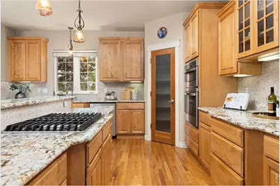 1001 Wyndemere Cir, Longmont, CO 80504 - Photo 17