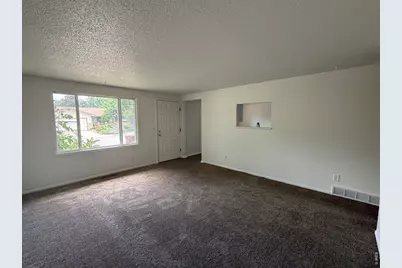 2718 5th St SW, Loveland, CO 80537 - Photo 9