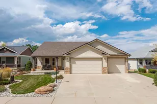 1749 Goldenvue Dr, Johnstown, CO 80534 - Photo 1