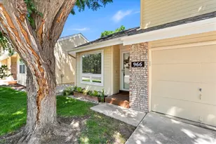 966 Shire Ct, Fort Collins, CO 80526 - Photo 3
