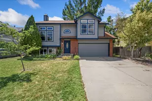 949 Kremmling Ln, Fort Collins, CO 80526 - Photo 1