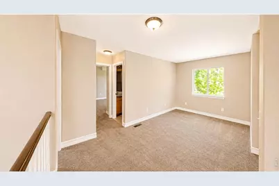 2123 E 100th Pl, Thornton, CO 80229 - Photo 23