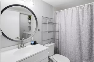 8225 Fairmount Dr, Denver, CO 80247 - Photo 15