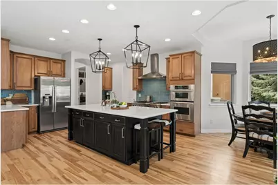1744 Montgomery Cir, Longmont, CO 80504 - Photo 9