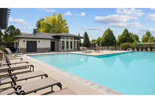 1744 Montgomery Cir, Longmont, CO 80504 - Photo 45