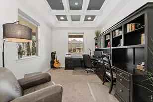 1744 Montgomery Cir, Longmont, CO 80504 - Photo 17