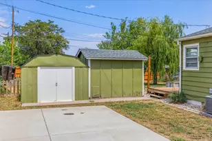 2443 Mountain View Dr, Loveland, CO 80538 - Photo 25