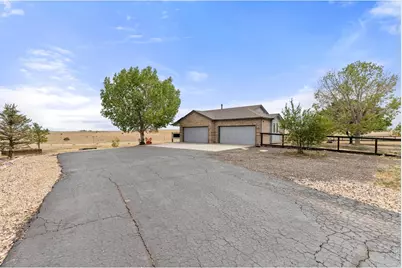 15330 Perrytown St, Hudson, CO 80642 - Photo 3