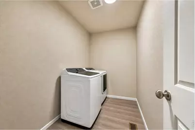 6717 4th St Rd #4, Greeley, CO 80634 - Photo 37