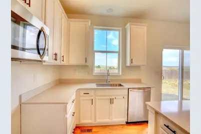 797 Harvard St, Johnstown, CO 80534 - Photo 11