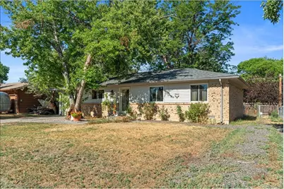 813 Rocky Rd, Fort Collins, CO 80521 - Photo 5
