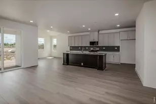 734 Trumpet Ct, Windsor, CO 80550 - Photo 11