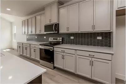 734 Trumpet Ct, Windsor, CO 80550 - Photo 19
