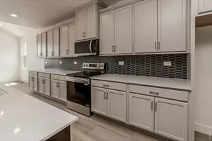 734 Trumpet Ct, Windsor, CO 80550 - Photo 19