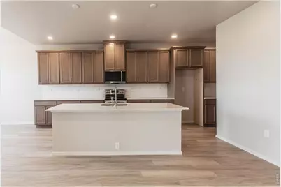 734 Trumpet Ct, Windsor, CO 80550 - Photo 15