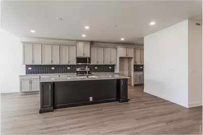 734 Trumpet Ct, Windsor, CO 80550 - Photo 17