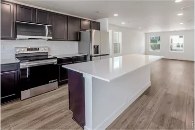 955 Trumpet Ln, Windsor, CO 80550 - Photo 9