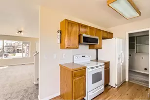 3121 Swan Point Dr, Evans, CO 80620 - Photo 11