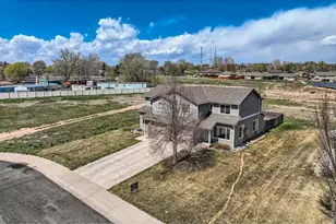 3121 Swan Point Dr, Evans, CO 80620 - Photo 33