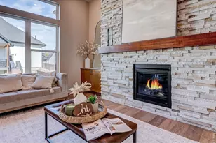 1298 Burt Ave, Berthoud, CO 80513 - Photo 5