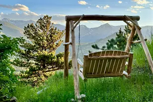 1731 Aspencliff Ct, Estes Park, CO 80517 - Photo 3