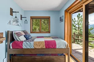 1731 Aspencliff Ct, Estes Park, CO 80517 - Photo 29