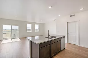 7338 27th St, Greeley, CO 80634 - Photo 13