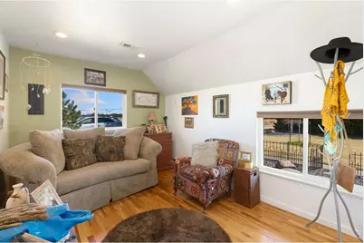 2121 E 20th St, Greeley, CO 80631 - Photo 17