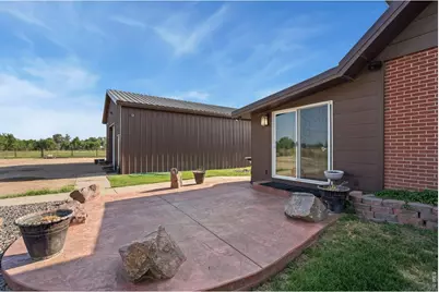 2121 E 20th St, Greeley, CO 80631 - Photo 5