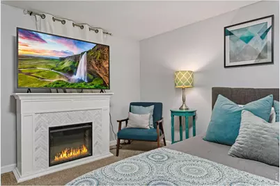853 E 7th St, Loveland, CO 80537 - Photo 17