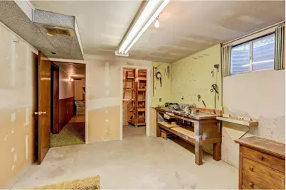 1416 Skyline Dr, Fort Collins, CO 80521 - Photo 31