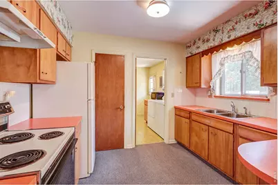1416 Skyline Dr, Fort Collins, CO 80521 - Photo 11
