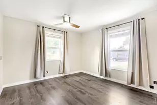 1735 W Burlington Pl, Denver, CO 80221 - Photo 19