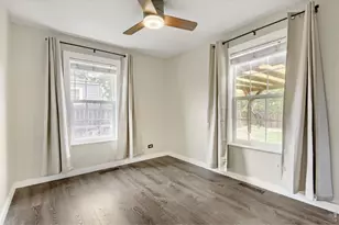 1735 W Burlington Pl, Denver, CO 80221 - Photo 21