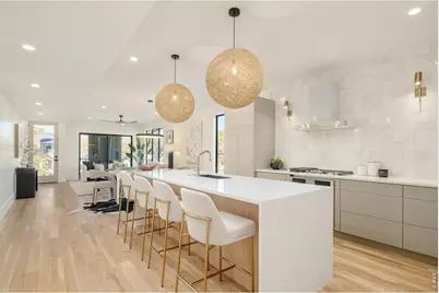 570 Cook St, Denver, CO 80206 - Photo 3